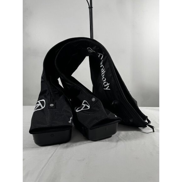 Therabody RecoveryAir JetBoots โ Wireless Compression Boots w/ Charger โ Size M - Picture 3 of 8